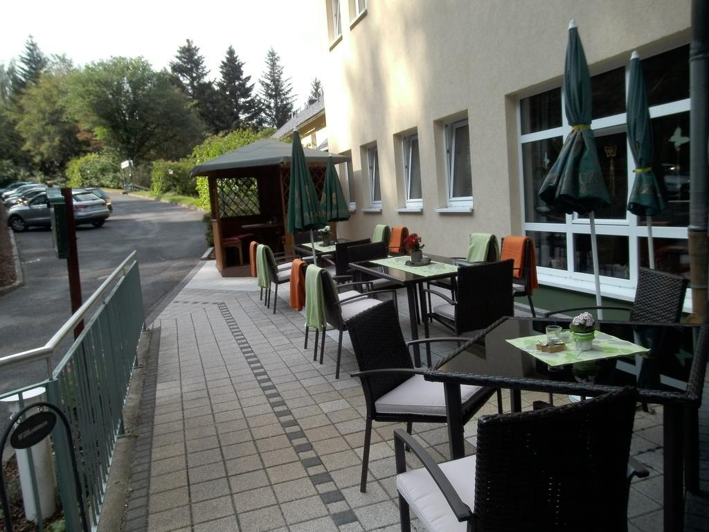 Hotel Am Wald -Garni- Elgersburg Exterior foto